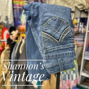 Ariat sz 27L cropped raw hem jeans A1